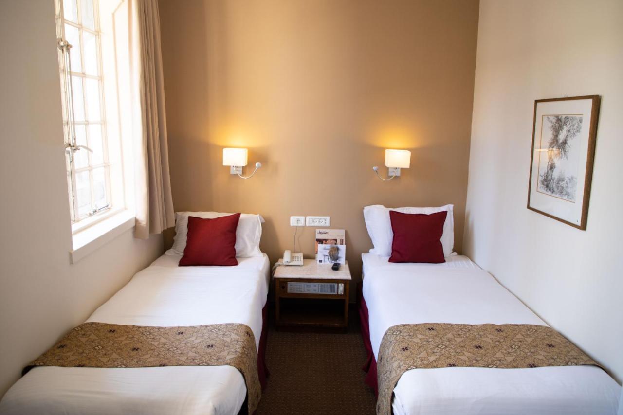 Ymca Three Arches Hotel Йерусалим Екстериор снимка