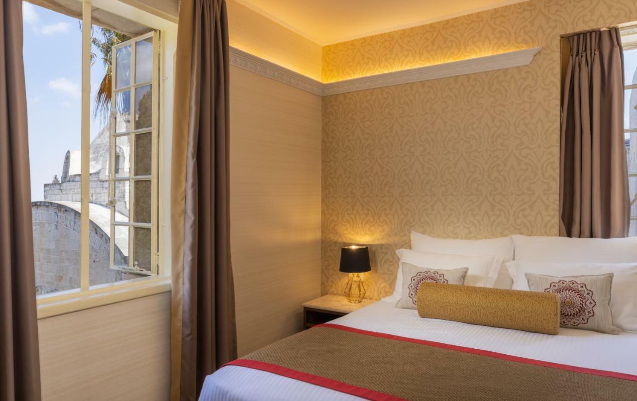 Ymca Three Arches Hotel Йерусалим Екстериор снимка