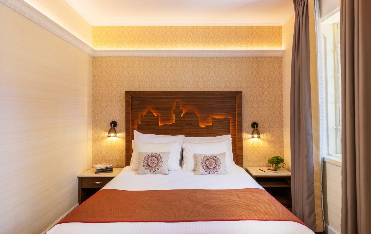 Ymca Three Arches Hotel Йерусалим Екстериор снимка